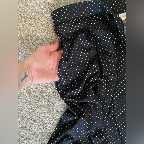 Accepting offers- LuLaRoe Black Polka Dot Skirt - Picture 3 of 4
